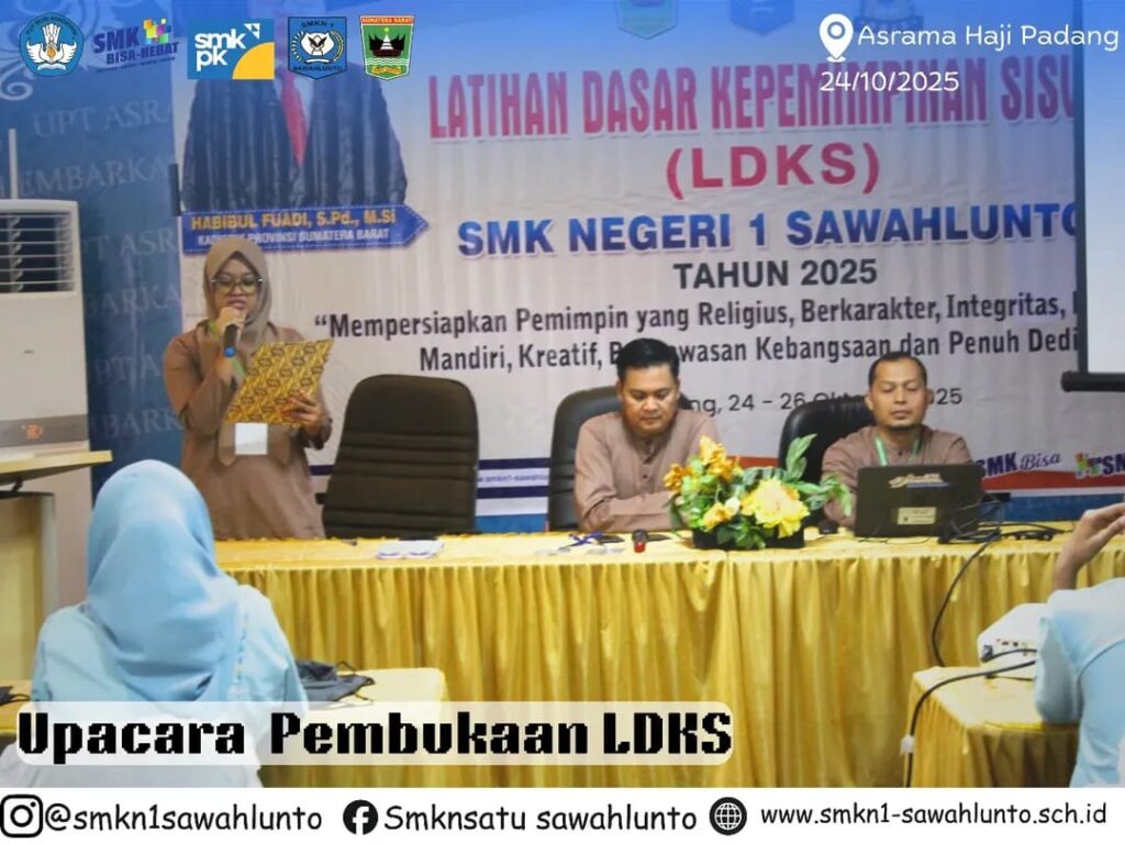 Latihan Dasar Kepemimpinan Siswa (LDKS)